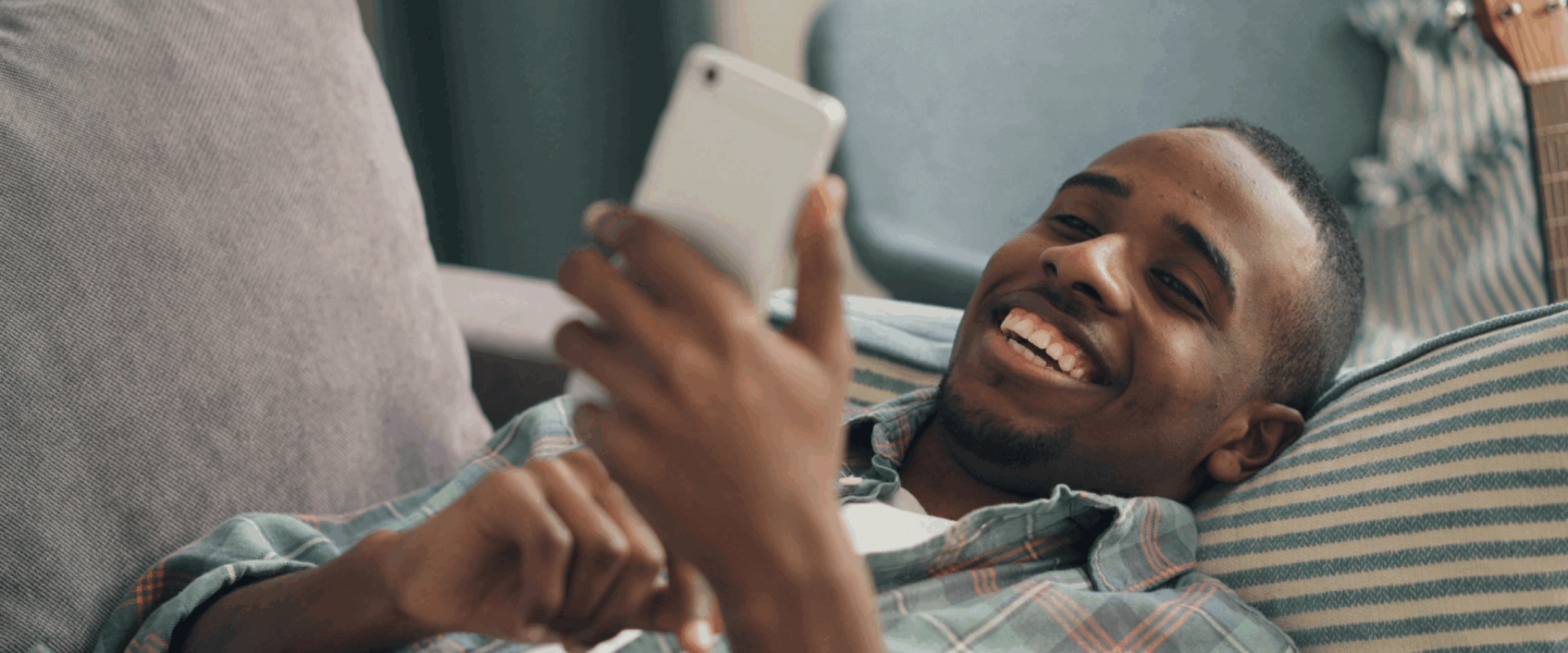 A man researching what a 770 credit score means.