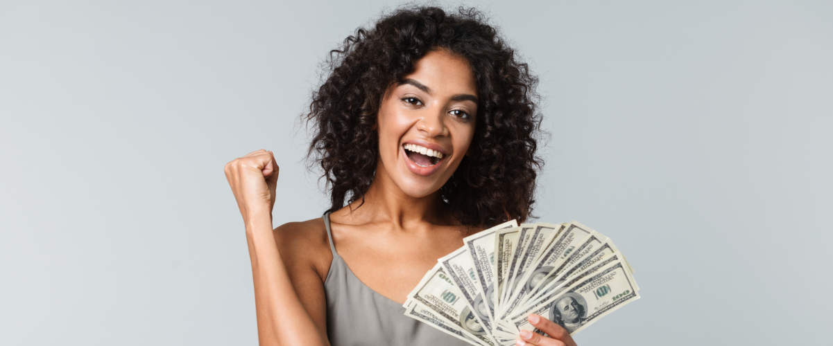 A woman seeking a cash advance.