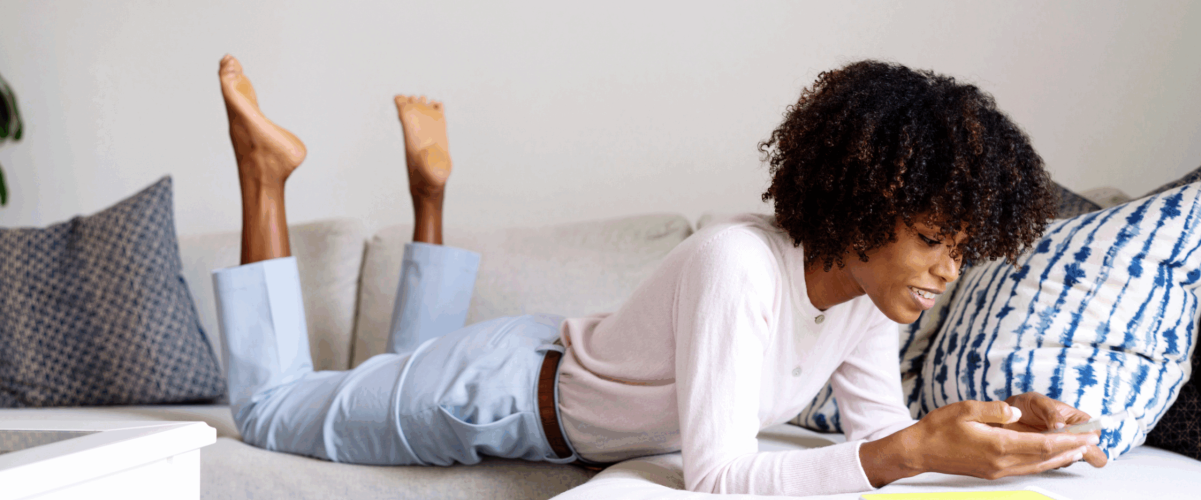 A woman researching her 814 credit score.